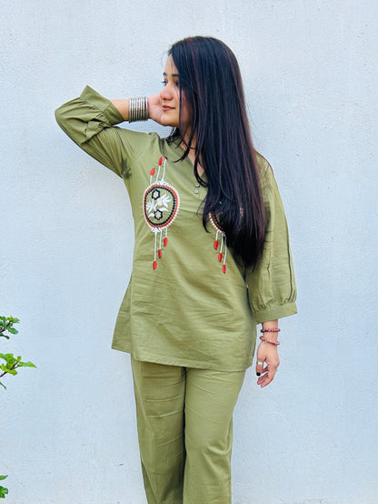 Aavya