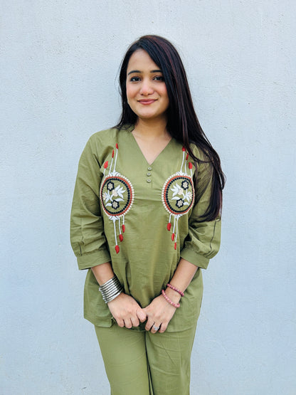 Aavya