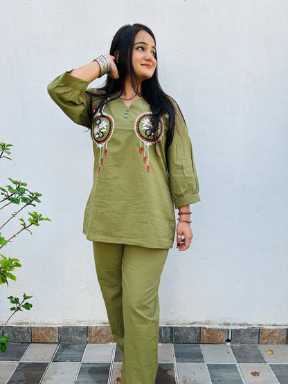 Aavya