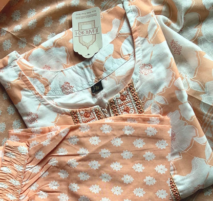 Peach & Ivory Floral