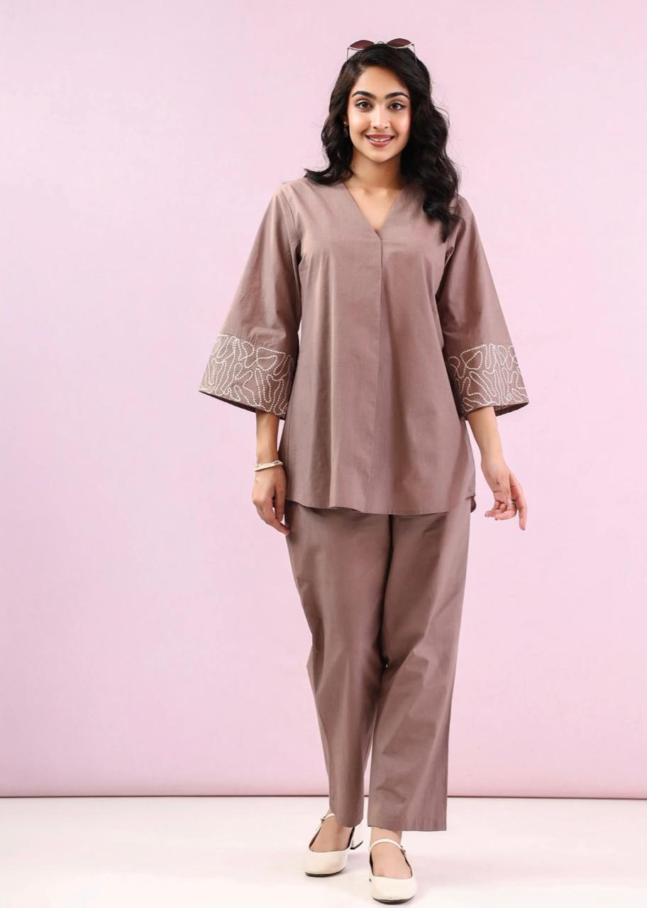 Mauve Muse